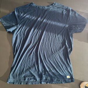 Blue Mens Vuori Shirt Size M/L